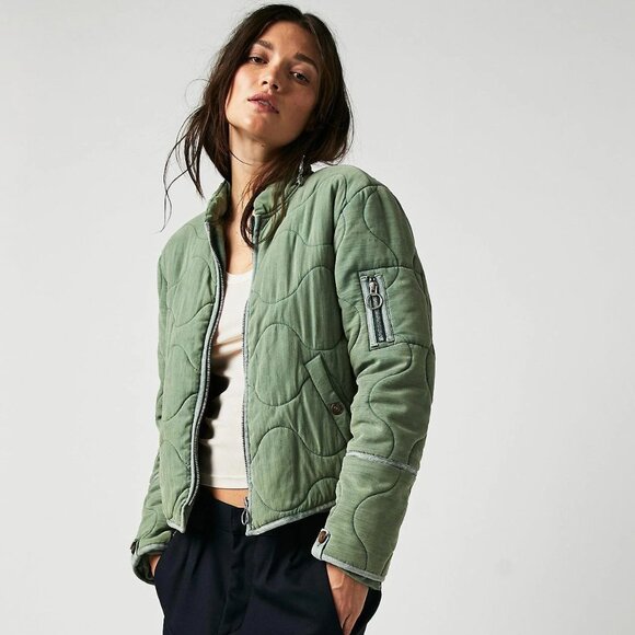 We The Free Jackets & Blazers - FREE PEOPLE We The Free Aura Liner Quilted Bomber Jacket In Green NWT